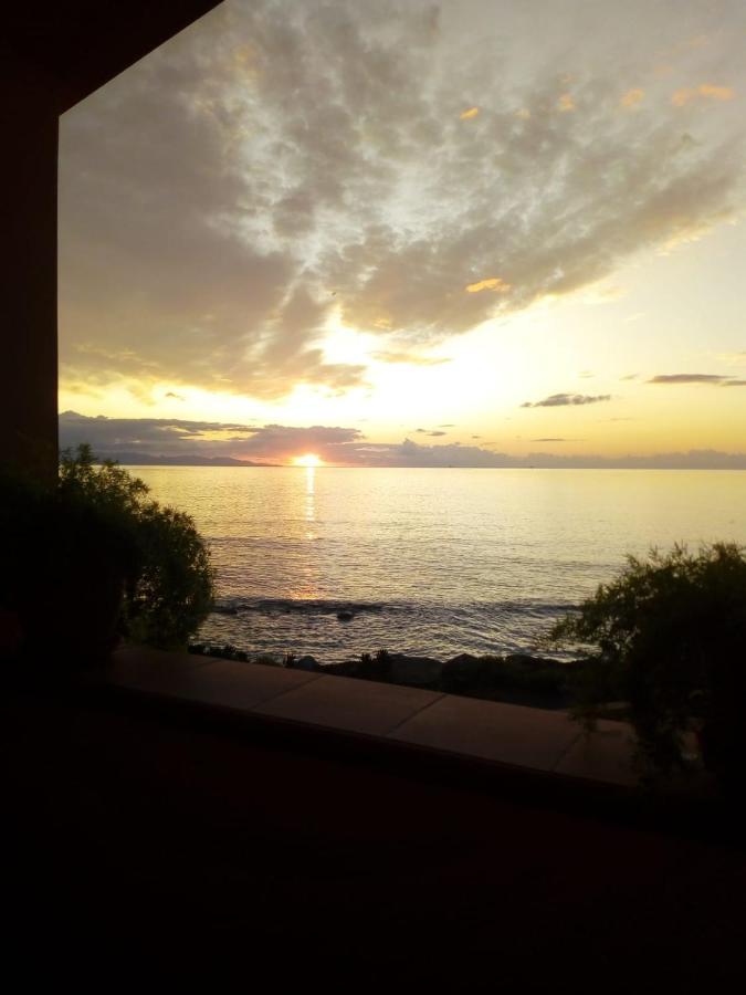 Vila Casa Bon' Aria Fronte Mare Sud Sardegna La Maddalena  Exteriér fotografie